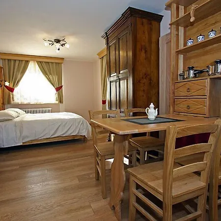 Giuditta Aparthotel 3*