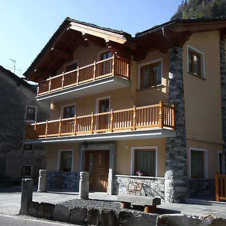 Lägenhetshotell Giuditta 3*