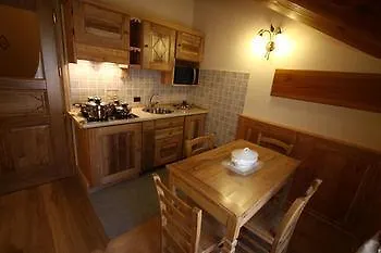 Giuditta Aparthotel 3*